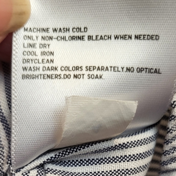 Uniqlo Blue and White Striped Button Down Shirt - Size S - Picture 5 of 5